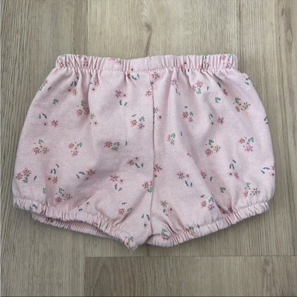 Pre Owned Set of Zara Girls Top Shorts and Pants Sz 6-9 Months - Picture 6 of 10